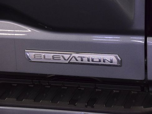 Used 2021 GMC Sierra 1500 Elevation w/ Preferred Package image 15