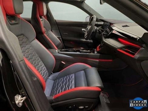 Used 2023 Audi RS e-tron GT Base quattro image 28