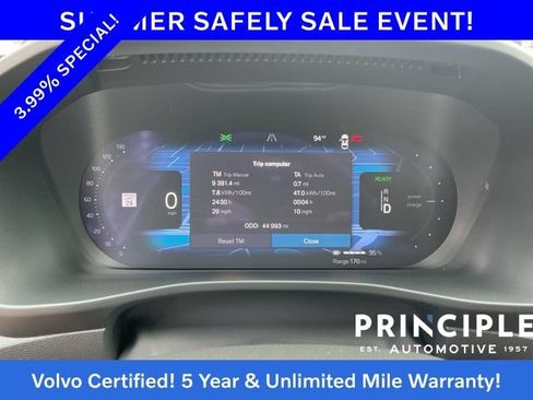 Certified 2023 Volvo C40 Recharge Core AWD/4WD image 18