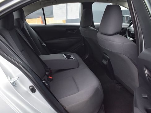 Used 2024 Toyota Corolla LE FWD image 11