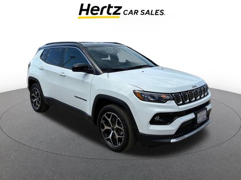 Used 2025 Jeep Compass Limited image 1