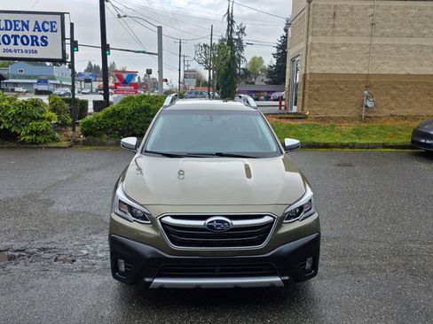 Used 2022 Subaru Outback Touring XT AWD/4WD image 2