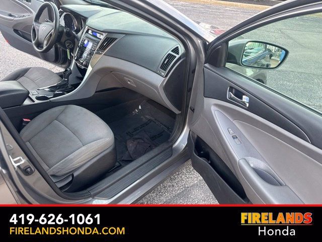 Used 2013 Hyundai Sonata GLS w/ Popular Equipment Pkg FWD image 27