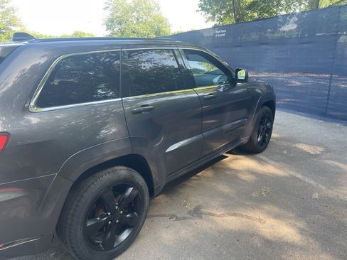 Used 2015 Jeep Grand Cherokee High Altitude AWD/4WD image 37