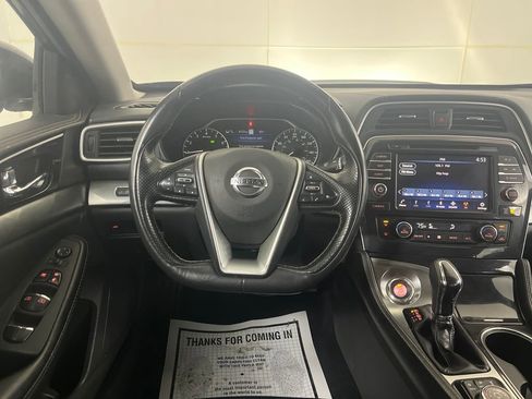 Used 2022 Nissan Maxima SV w/ Floor Mat Group image 33