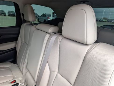 Certified 2021 Subaru Ascent Limited w/ Popular Package #2 image 27