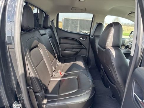 Used 2022 Chevrolet Colorado ZR2 w/ ZR2 Midnight Special Edition AWD/4WD image 31