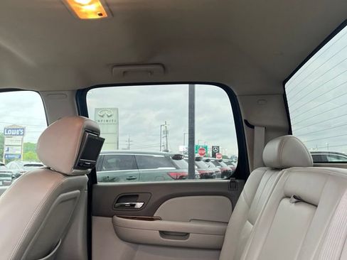 Used 2007 Chevrolet Silverado 3500 LTZ AWD/4WD image 5