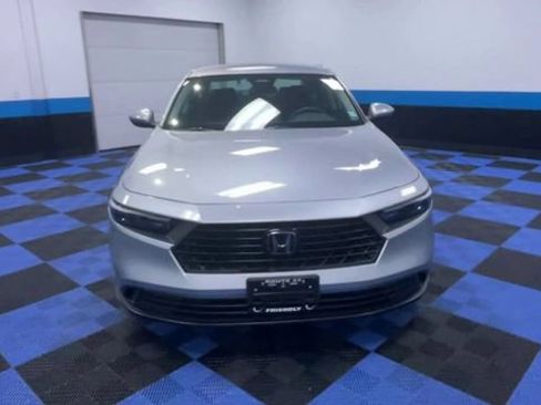 Used 2023 Honda Accord LX image 3