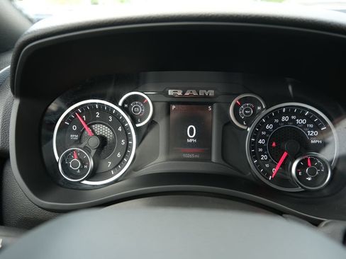 Used 2026 RAM 2500 Big Horn AWD/4WD image 6