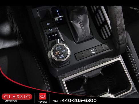 Certified 2026 Toyota Tacoma TRD Off-Road AWD/4WD image 17