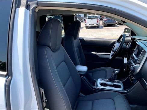Used 2022 Chevrolet Colorado LT w/ Fleet Safety Package RWD image 30