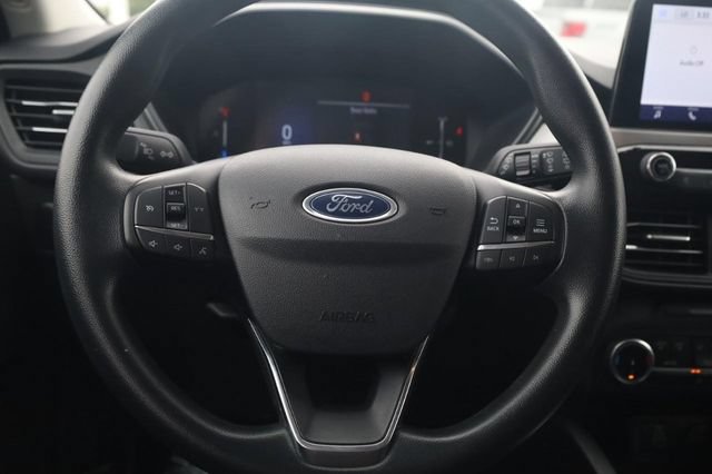 Used 2025 Ford Escape Active AWD/4WD image 8