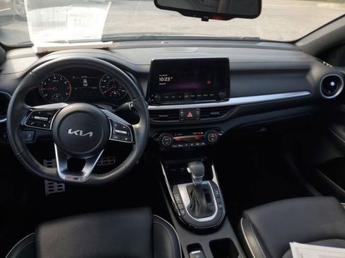 Certified 2023 Kia Forte GT-Line w/ GT-Line Premium Package image 10