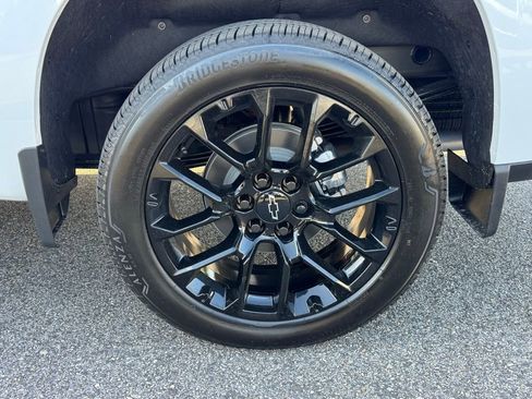 New 2026 Chevrolet Silverado 1500 High Country AWD/4WD image 3