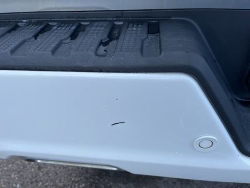 Used 2024 GMC Sierra 1500 AT4 image 14