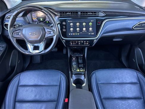 Used 2022 Chevrolet Bolt EUV Premier w/ Sun & Sound Package image 15