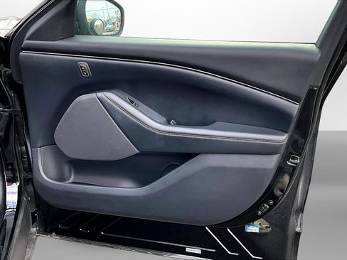 Used 2021 Ford Mustang Mach-E Select w/ Comfort/Appearance Package image 26