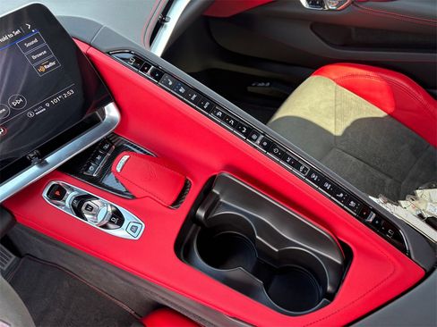 Used 2023 Chevrolet Corvette Stingray Preferred Cpe w/ Engine Appearance Package image 20