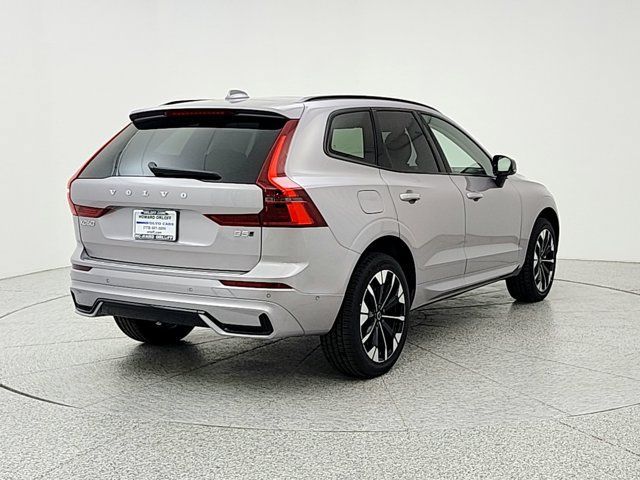 New 2026 Volvo XC60 B5 Plus w/ Protection Package Premier AWD/4WD image 5