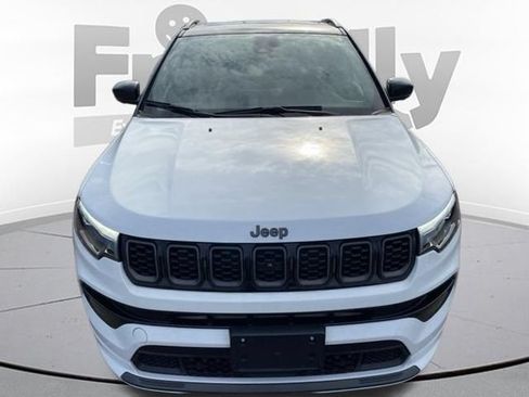 Used 2025 Jeep Compass Limited w/ Driver Assist Group I AWD/4WD image 8