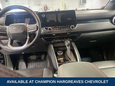 Used 2023 Chevrolet Colorado Z71 w/ Z71 Convenience Package 2 AWD/4WD image 27