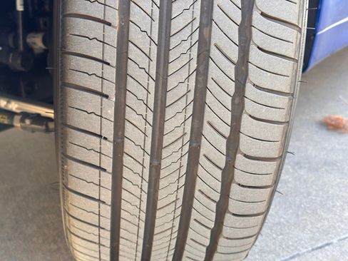 Used 2025 Genesis G70 3.3T Advanced w/ Sport Prestige Package image 3