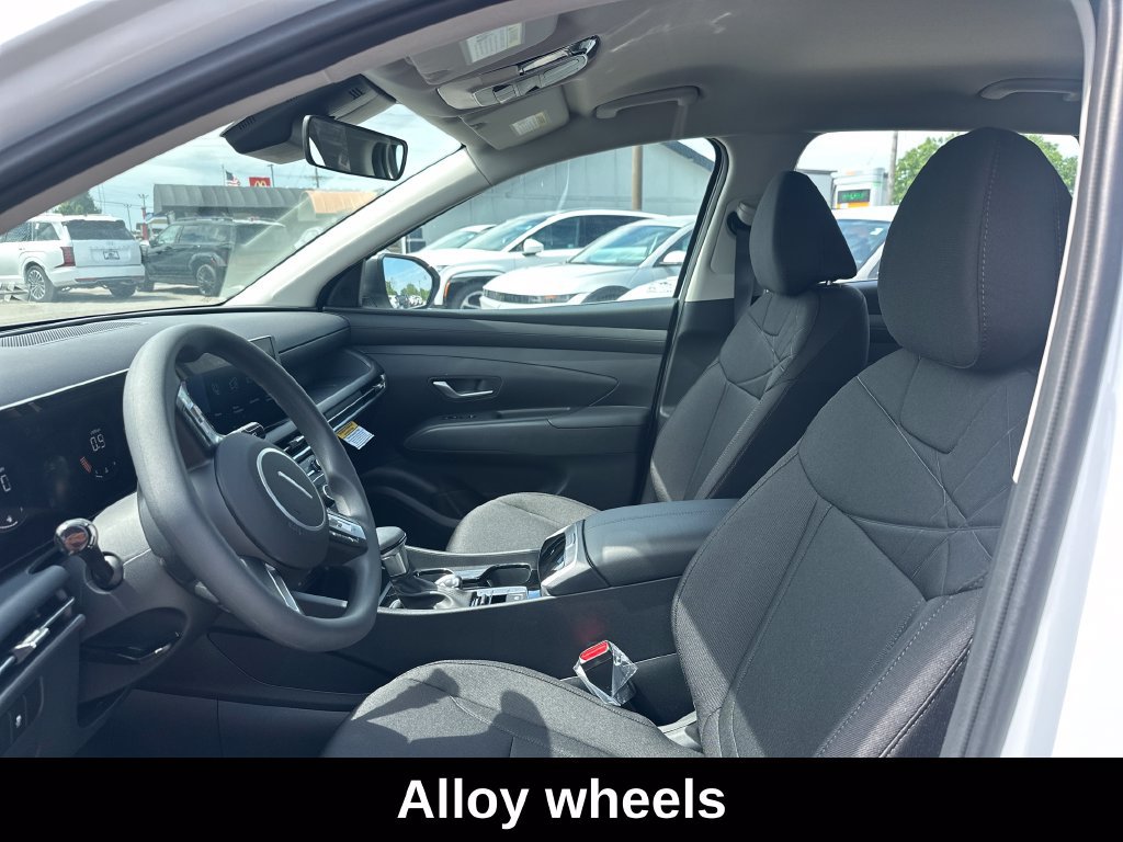 Used 2026 Hyundai Tucson SE AWD/4WD image 11