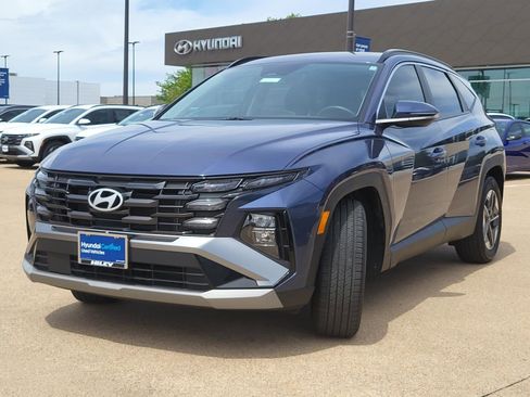 Certified 2025 Hyundai Tucson SEL image 2