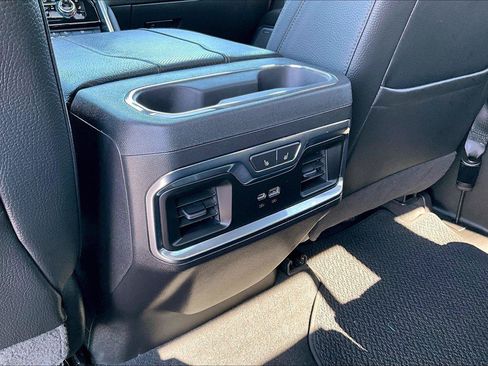 Used 2023 GMC Sierra 1500 Denali AWD/4WD image 33