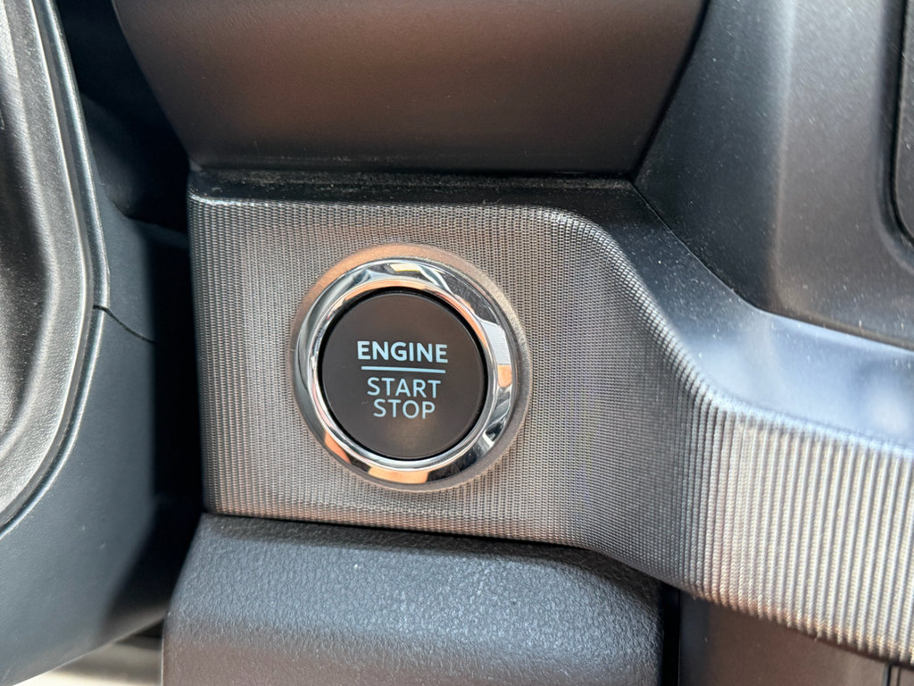 Used 2025 Ford F350 Platinum AWD/4WD image 17