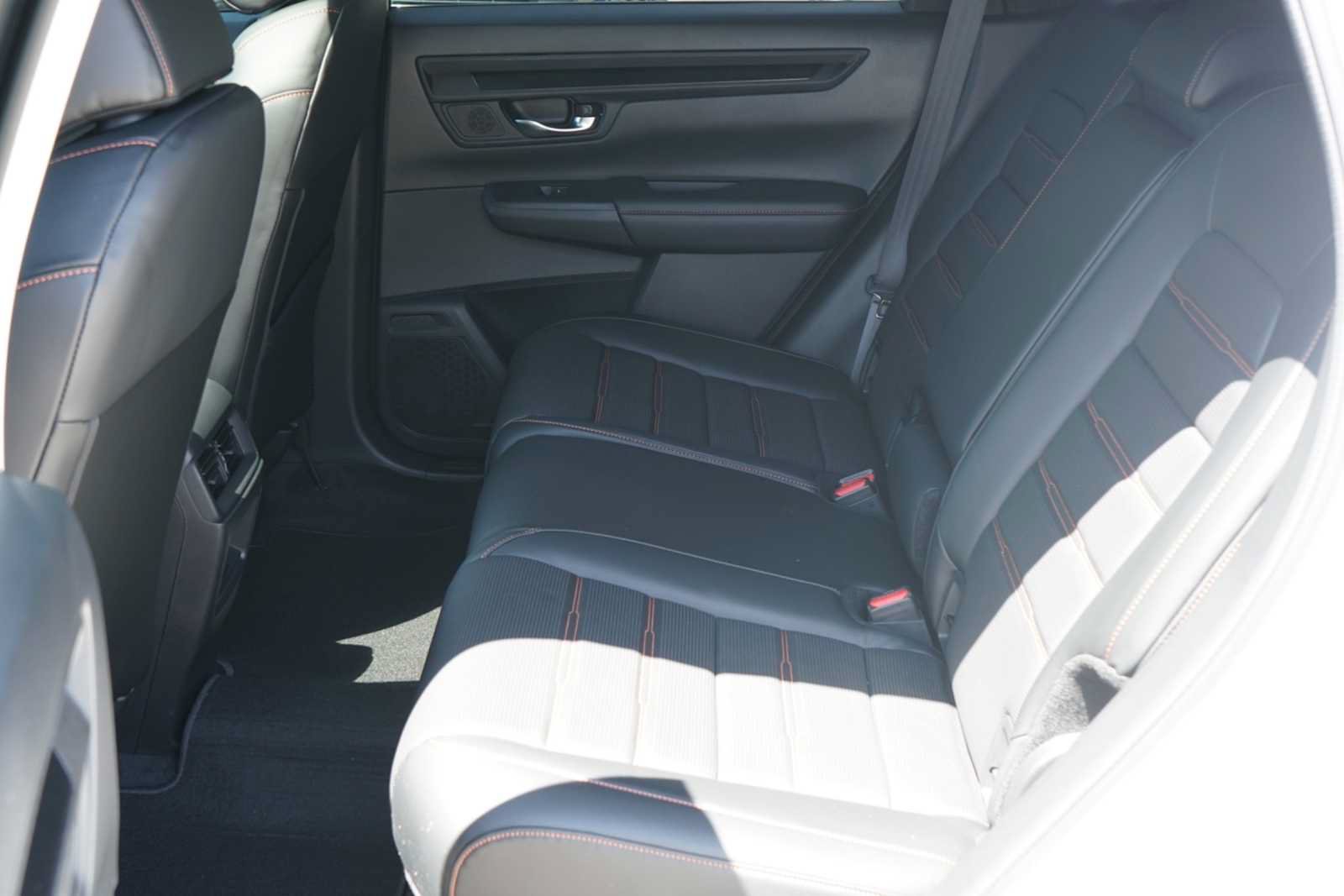 Used 2025 Honda CR-V Sport-L image 18