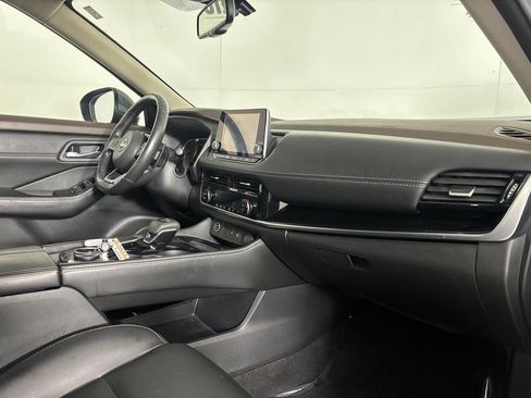 Used 2023 Nissan Rogue SL AWD/4WD image 33