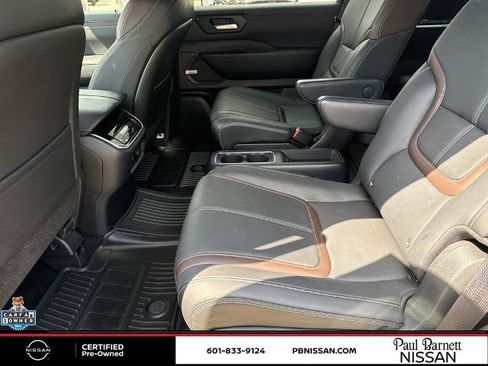 Certified 2025 Nissan Armada SL w/ Captain's Chari Seat Package RWD image 29