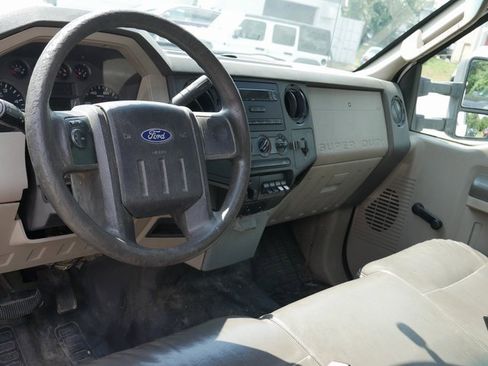 Used 2010 Ford F450 XL image 20