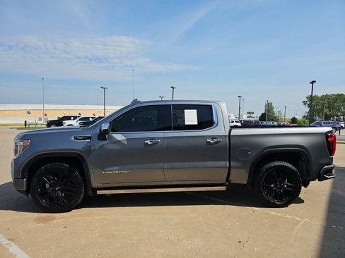 Used 2020 GMC Sierra 1500 Denali w/ Denali Ultimate Package AWD/4WD image 8