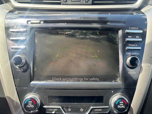 Used 2021 Nissan Murano SV AWD/4WD image 24