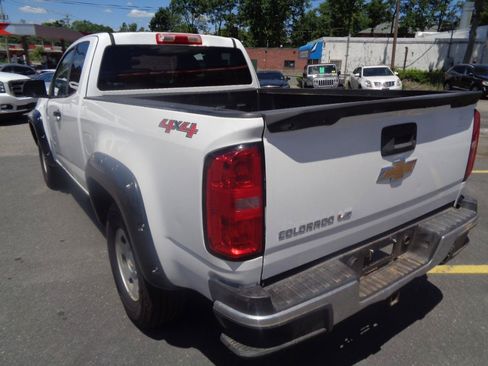 Used 2018 Chevrolet Colorado W/T w/ WT Convenience Package AWD/4WD image 17