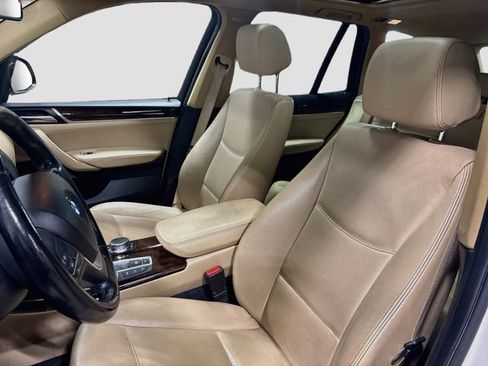 Used 2017 BMW X3 xDrive28i AWD/4WD image 17