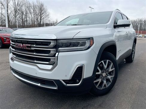 Used 2023 GMC Acadia SLT image 1