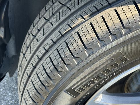 Used 2021 Mercedes-Benz GLC 300 4MATIC image 18