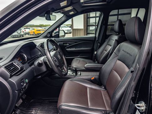 Used 2021 Honda Ridgeline Black Edition image 8