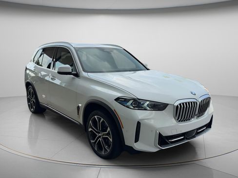 Used 2026 BMW X5 sDrive40i w/ Parking Assistance Package RWD image 15