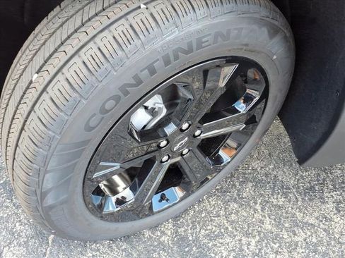 New 2026 Chevrolet Equinox LT w/ Midnight Edition image 14