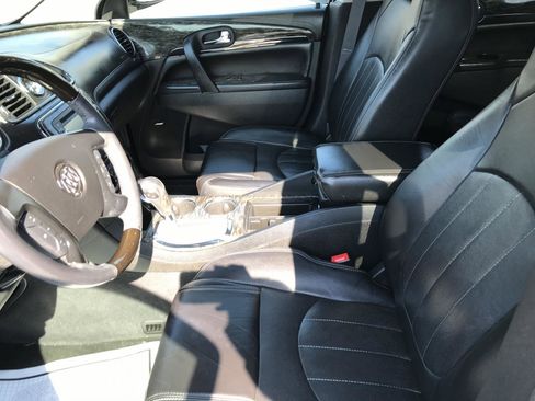 Used 2014 Buick Enclave Leather image 11
