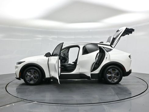 Certified 2023 Ford Mustang Mach-E Select image 36