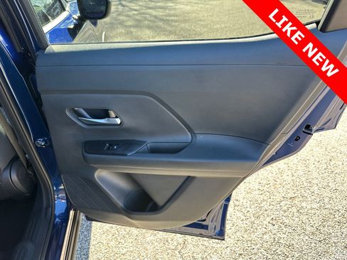 Used 2026 Nissan Kicks SV image 16