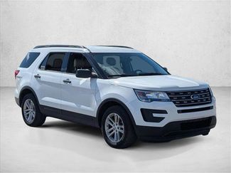 Used 2017 Ford Explorer FWD video 3