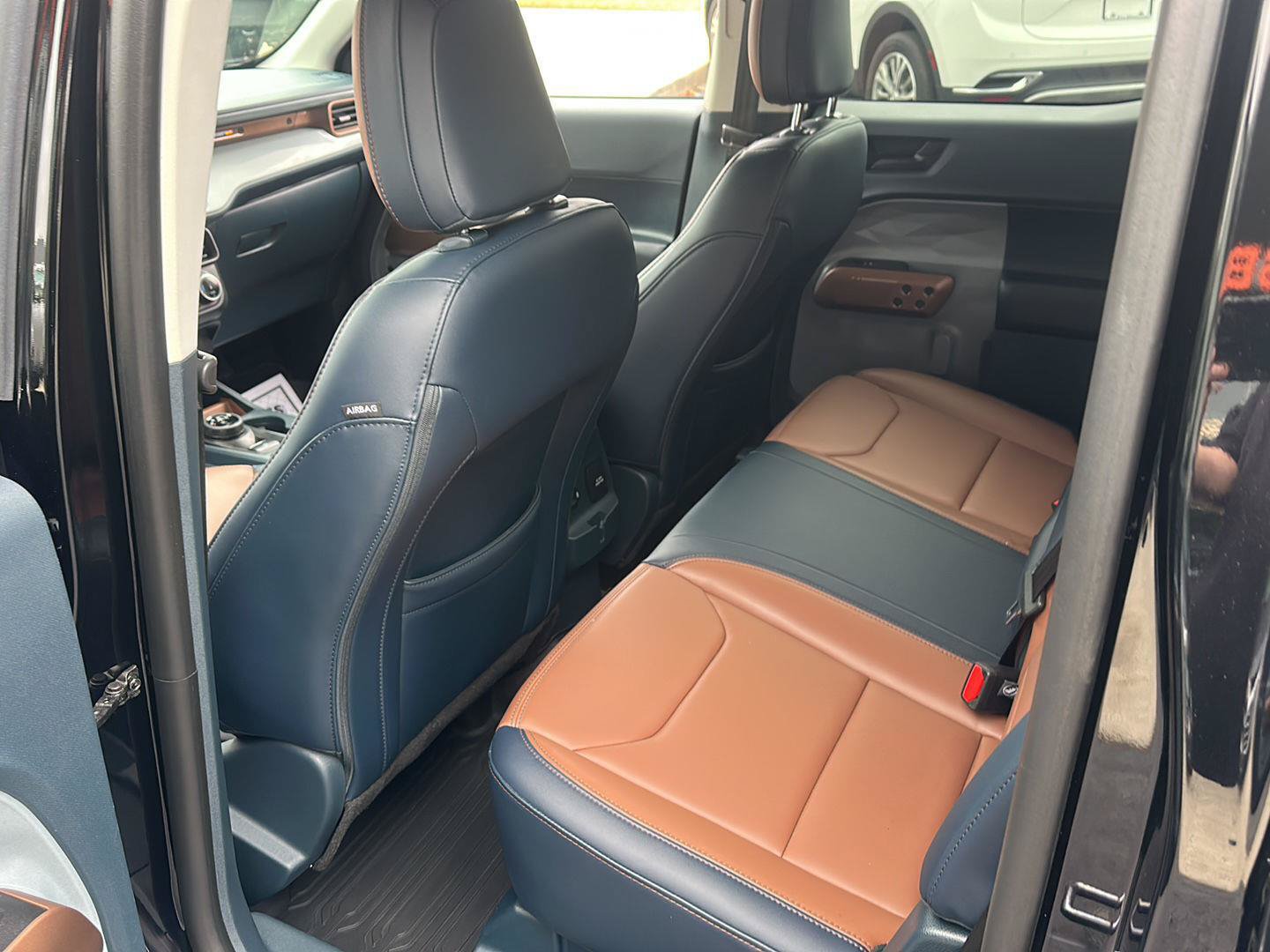 Used 2024 Ford Maverick Lariat AWD/4WD image 15