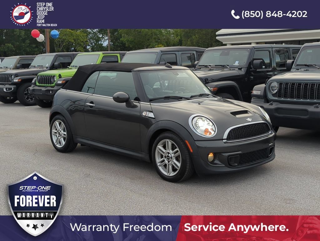 Used 2013 MINI Cooper S FWD image 8